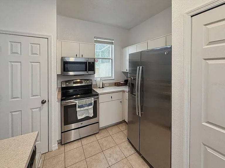 1302 S Beach Cir — Photo 8