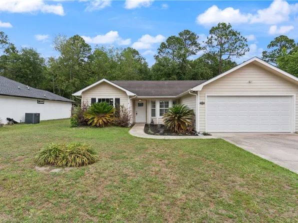 314 Lake Forest Dr, Kingsland, GA 31548
