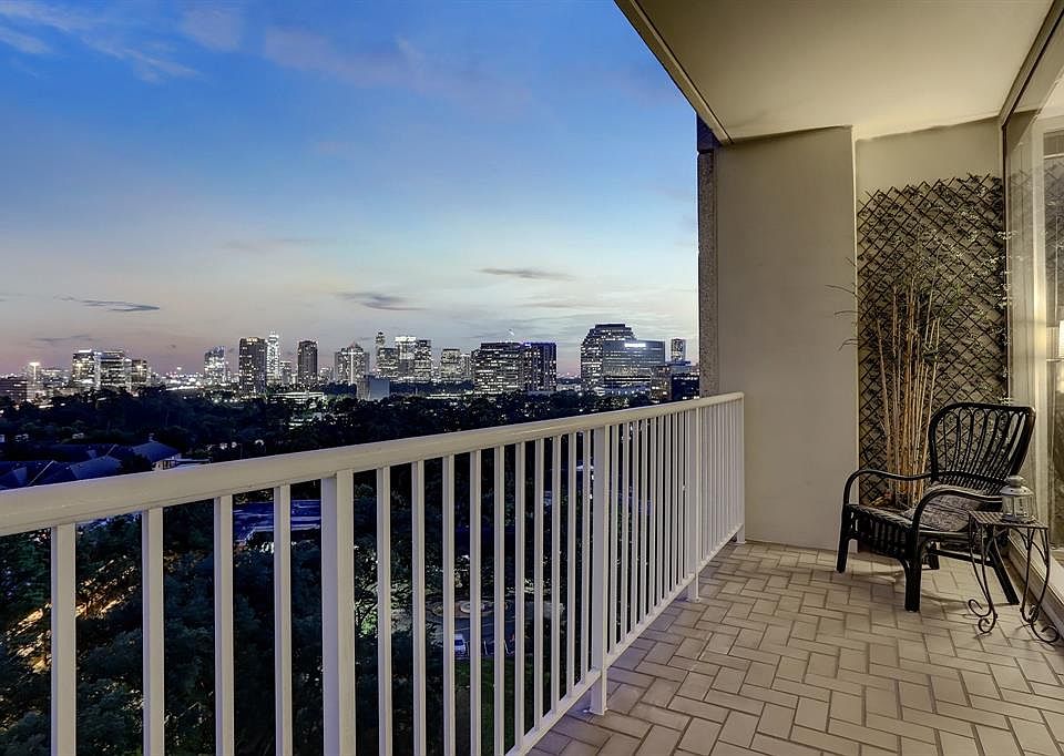 1st image of 121 N Post Oak Ln APT 1206