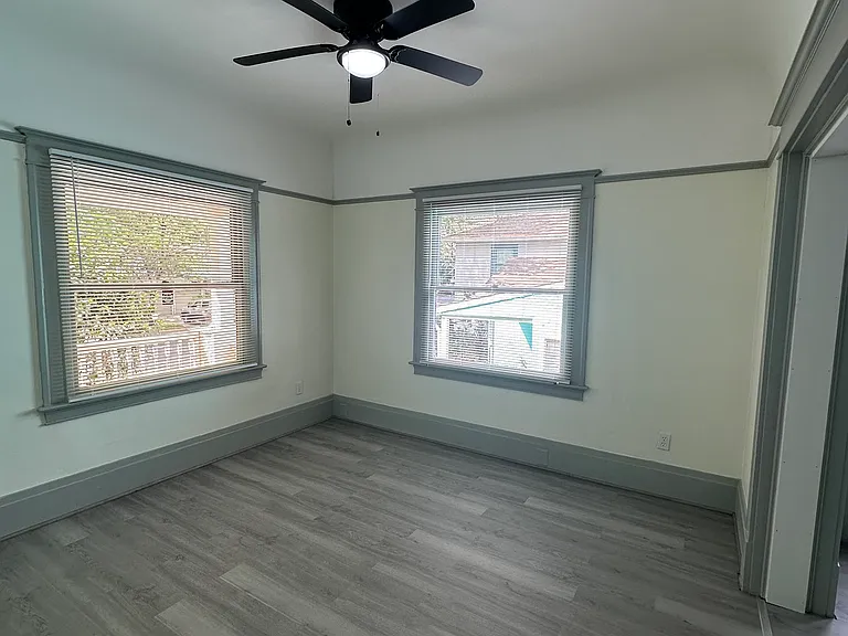 315 U St — Photo 9