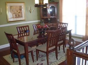 5th image of 10 Brooke Ln