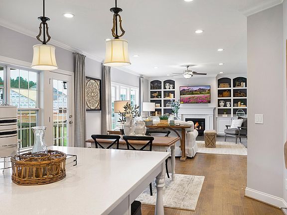 Images of the home are for illustrative purposes only and should never be relied upon