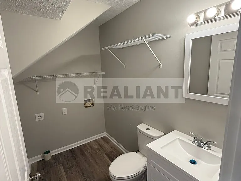 31 Hurley St #15 — Photo 5