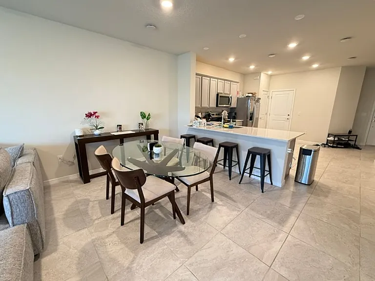 2554 Winsome Way — Photo 3