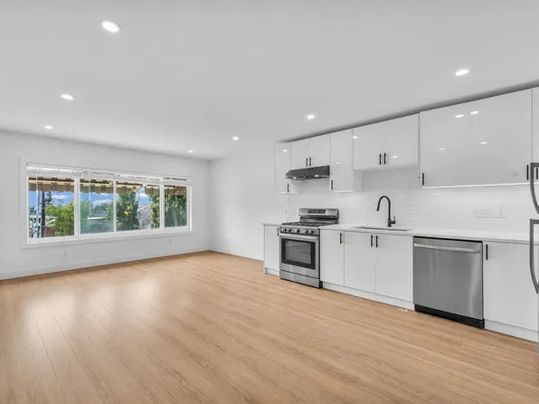 425 E 57th Ave, Vancouver, BC V5X 1S8