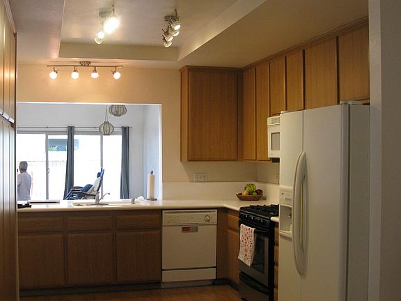 5th image of 2505 Dockson Pl