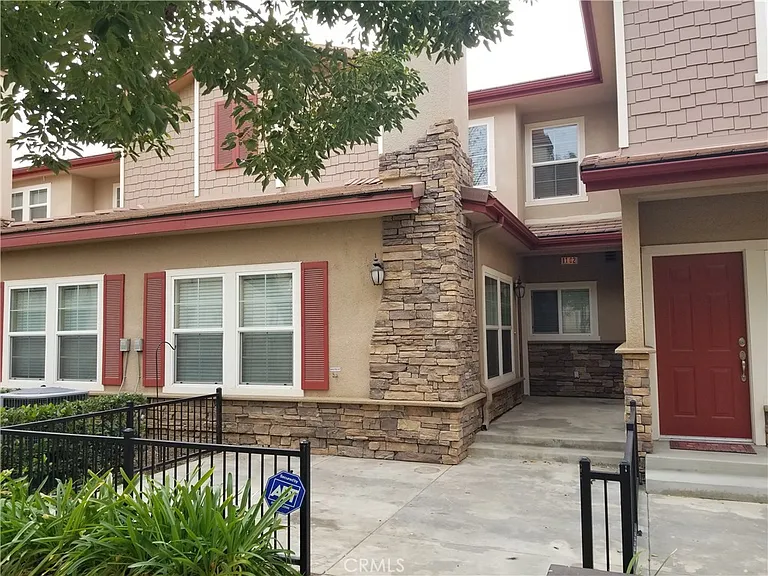 1510 Orange Ave #1102 — Photo 1