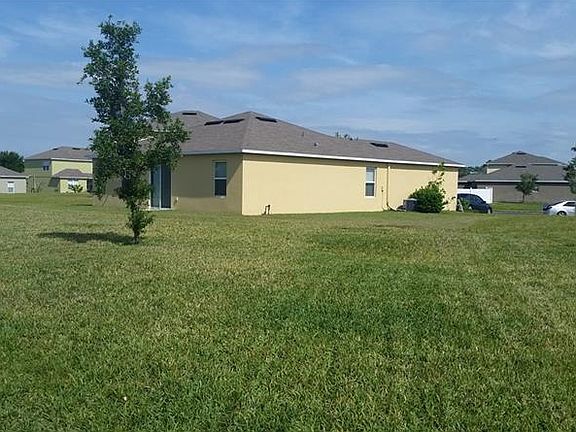 2nd image of 3902 Hanging Vine Ct