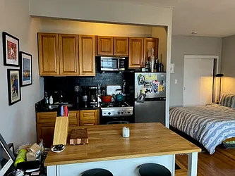 Rented by Friedman Roth Realty