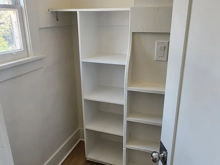 370-372 G St #370 — Photo 9