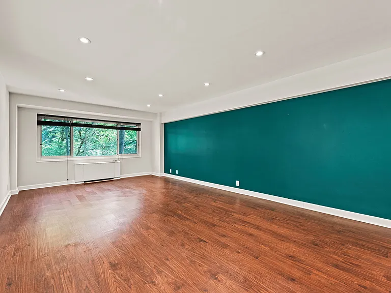 4201 Cathedral Ave NW #501W — Photo 7