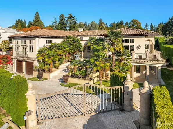 1322 91st Avenue NE, Clyde Hill, WA 98004