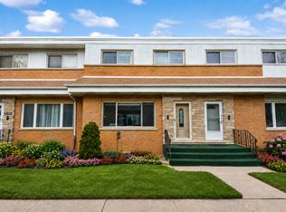 706 N Western Ave APT B, Park Ridge, IL 60068