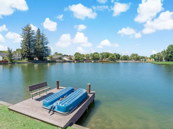 7408 Lighthouse Dr, Stockton, CA 95219