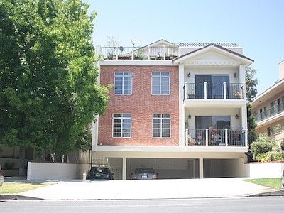 1st image of 11911 Gorham Ave APT 3