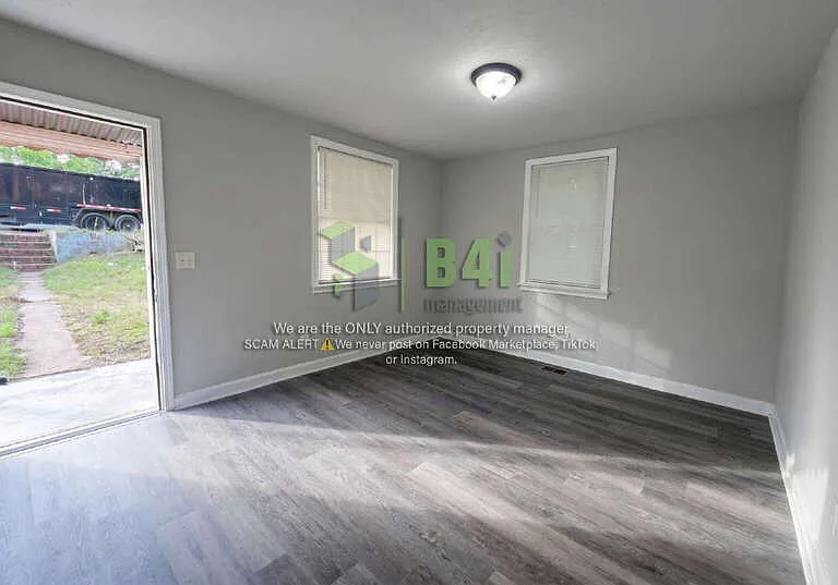 171 Munson Dr — Photo 6