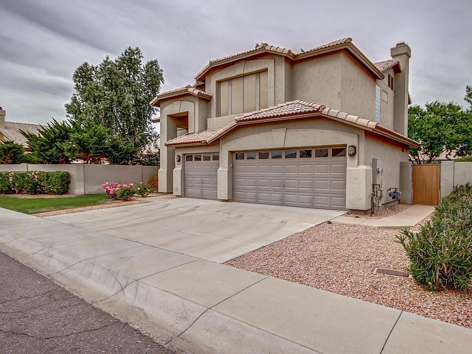 1st image of 318 W Muriel Dr