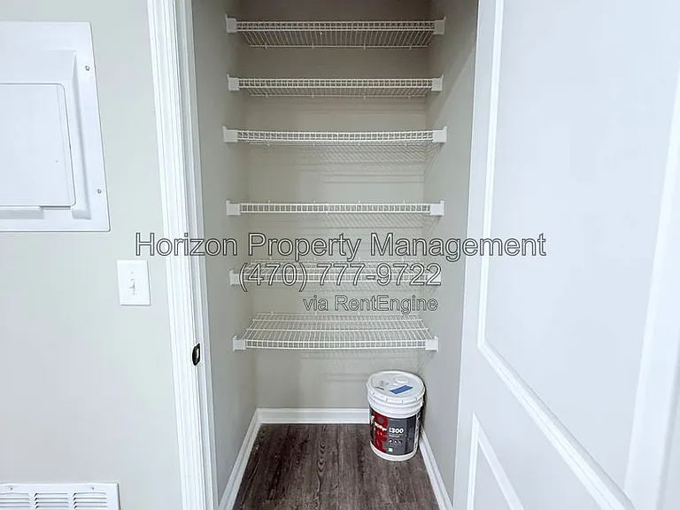 4030 Hidden Hollow Dr #A — Photo 7
