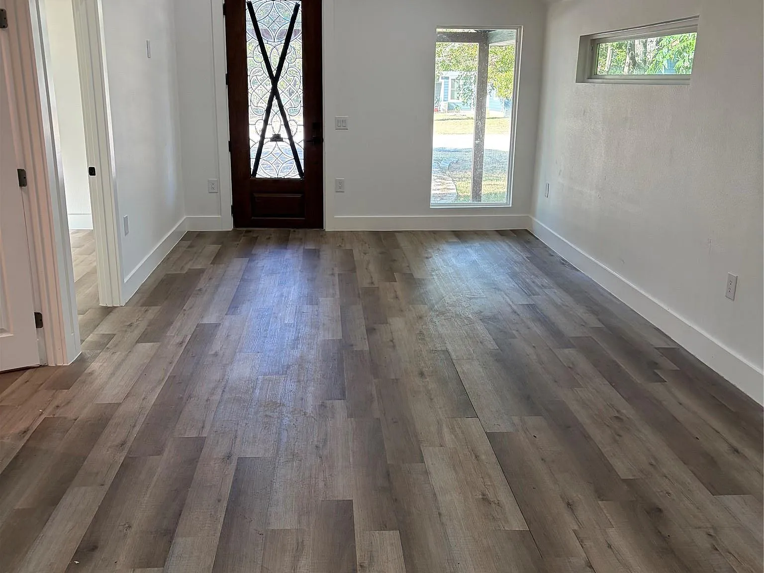 3 bed, 2.0 bath, 822 sqft, $1,800 — Photo 4