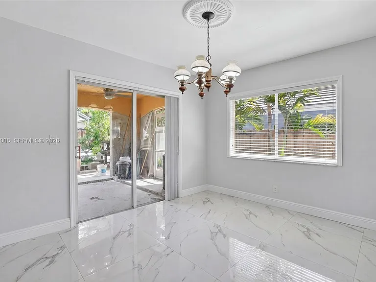 14102 SW 167th Ter — Photo 11