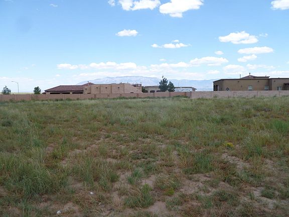 3rd image of 6304 Casa Blanca Dr NW