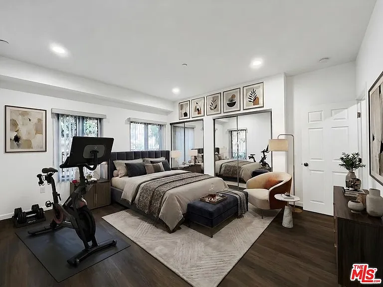 1409 N Hobart Blvd #101 — Photo 4