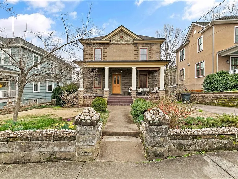 512 Lexington Ave — Photo 18