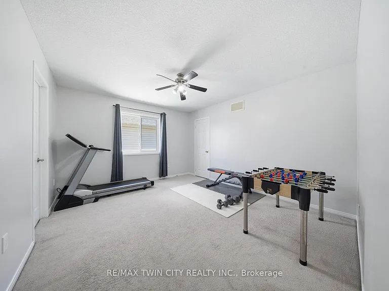 20 Webb Ave #UPPER — Photo 23