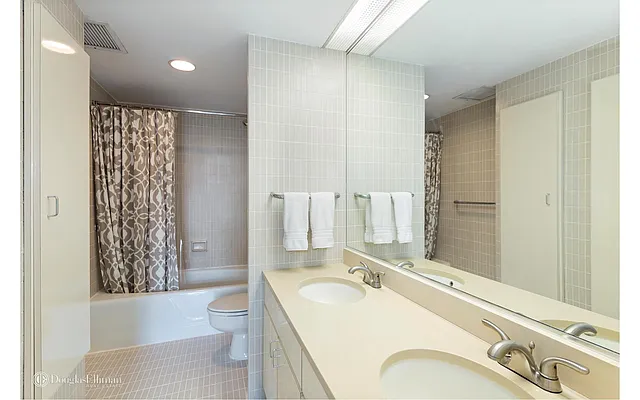 Rented by Douglas Elliman | media 9