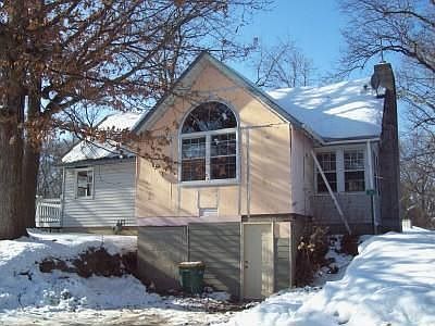 1st image of 281 S Koshkonong Dr