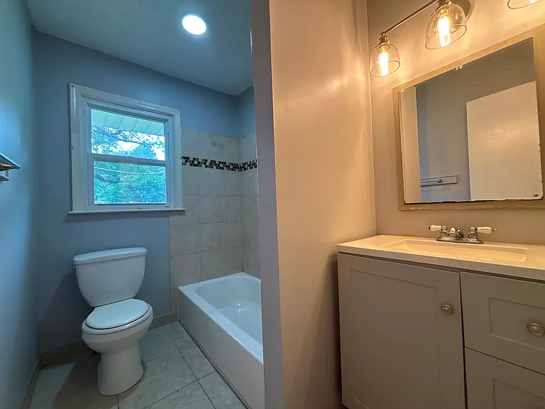 10209 Fremont Ave — Photo 7