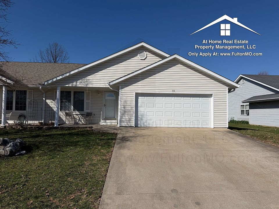 1st image of 1117-1119 Ashton Cir E