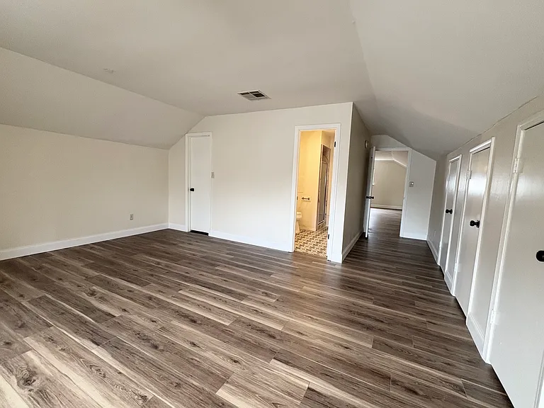 3803 E 82nd Pl S — Photo 29