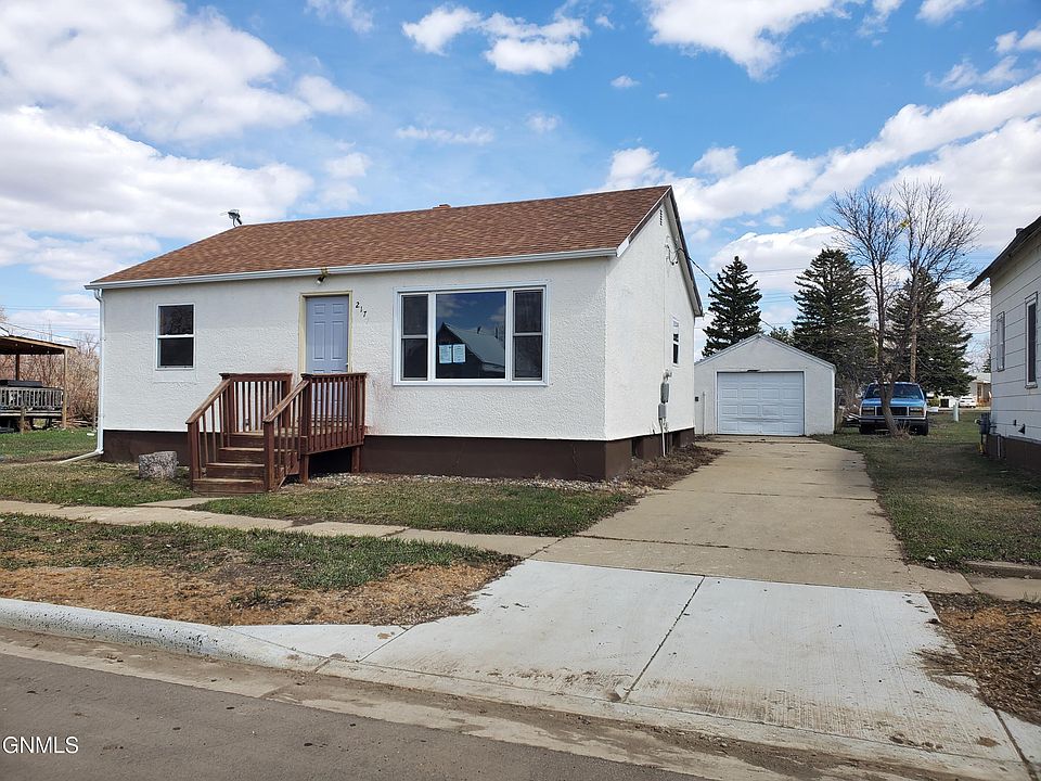 217 4th St N, Richardton, ND 58652 Zillow