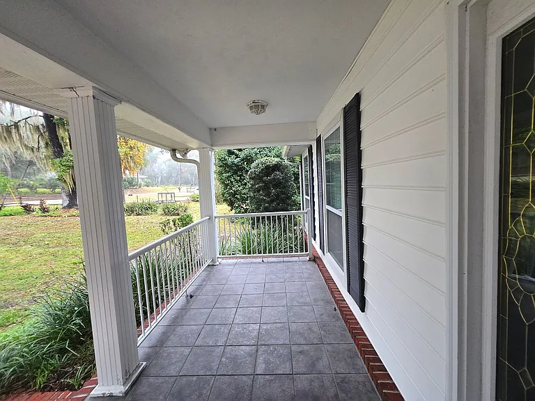 436 SE 4th Ave — Photo 6