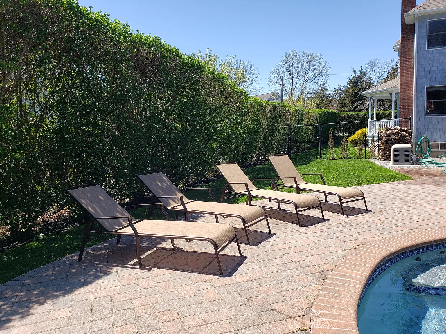 Stunning New Reno, Pool, Bay Beach, Pet Possible — Photo 3