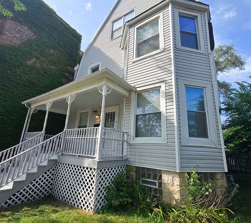 1st image of 2050 E 73rd St