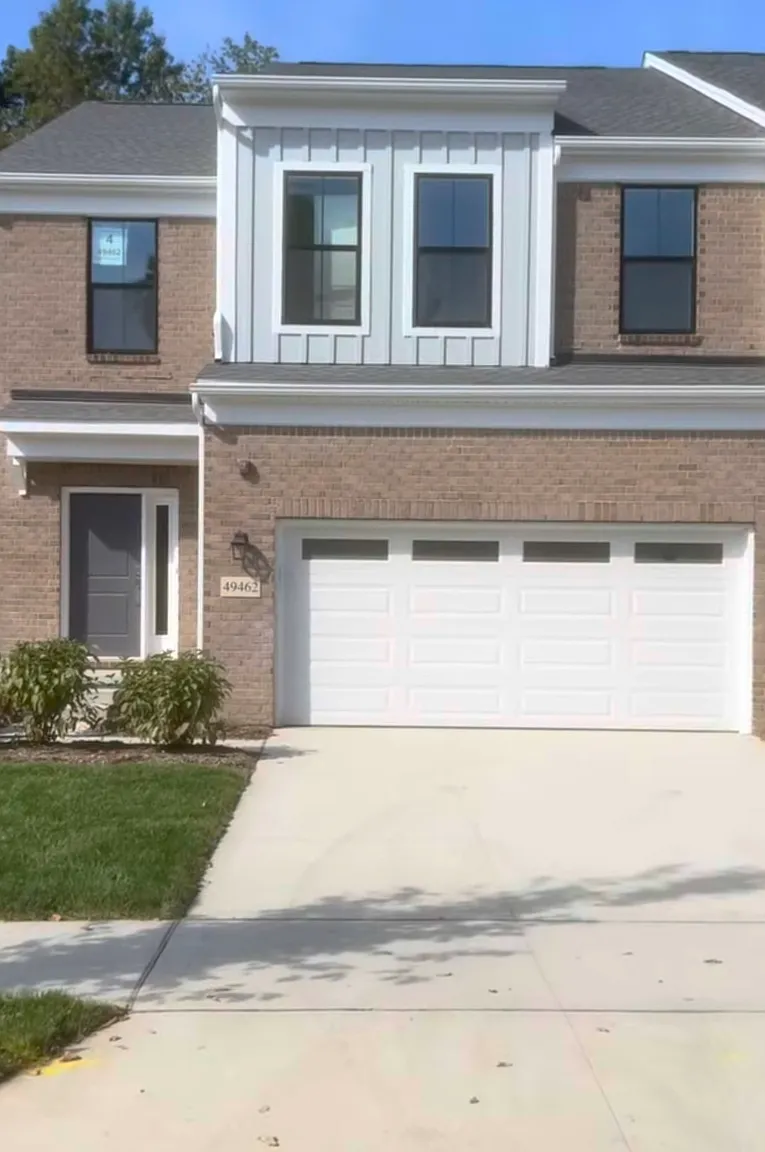 49521 Coldwater Ridge Dr photo 1