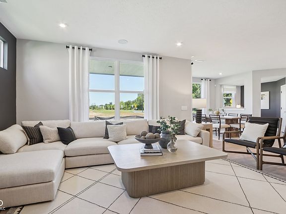 4th image of 6851 Jacone Dr