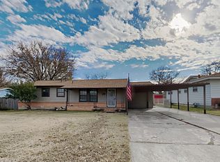 4908 Sabelle Ln, Haltom City, TX 76117