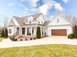 101 Oak Run, Paducah, KY 42001