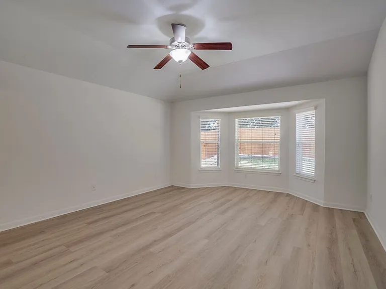 30126 Bumble Bee Dr — Photo 10