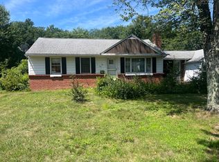 158 Elm St, East Longmeadow, MA 01028