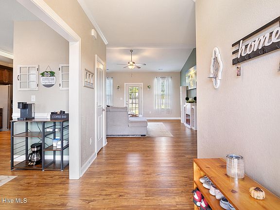 2nd image of 102 Victoria Lane
