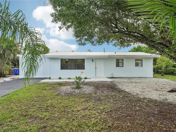 4345 Tufts Ave, Fort Myers, FL 33901