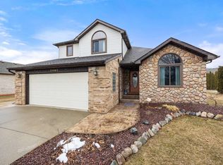 34443 Lillian Rd, Chesterfield, MI 48047