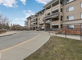 Glastonbury Village, Edmonton, AB T5T 2V1