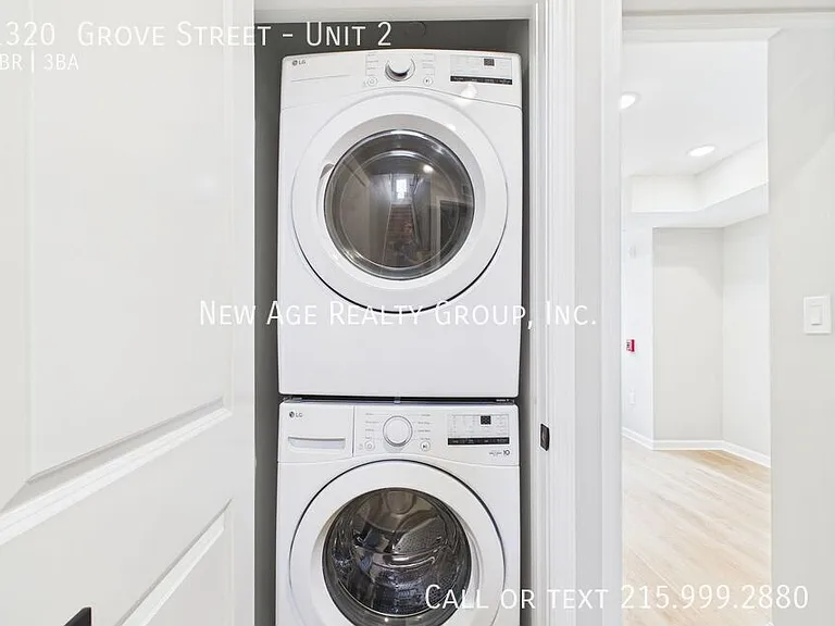 1320 Grove St #2 — Photo 16