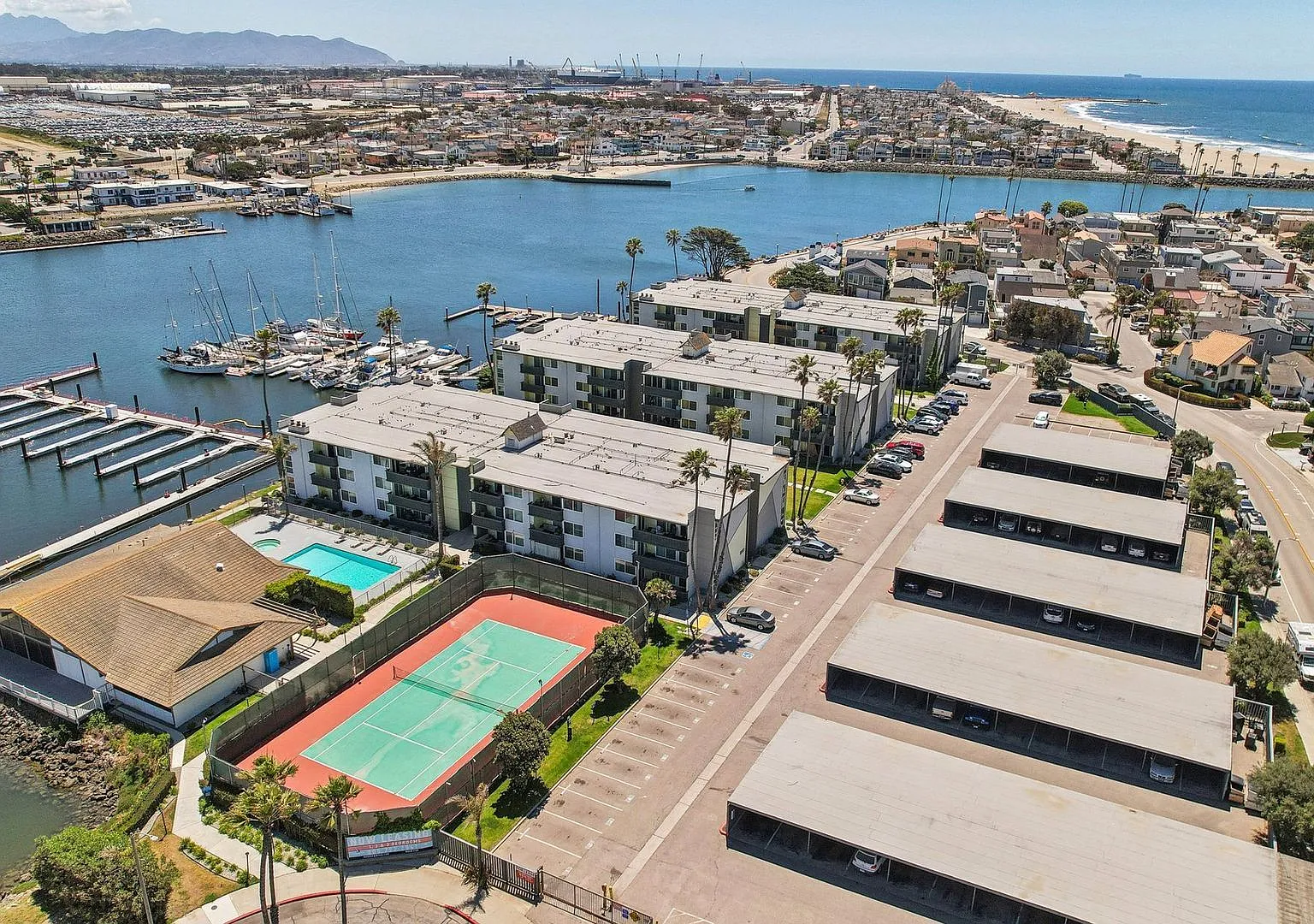 4200 Harbor Blvd — Photo 2