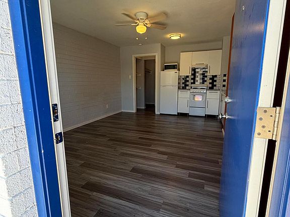 3rd image of 1234 W 4th St APT 2